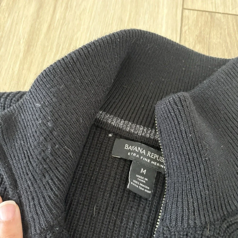 Banana Republic 100% Extra Fine Merino Half Zip Sweater Medium M Ribbed Black